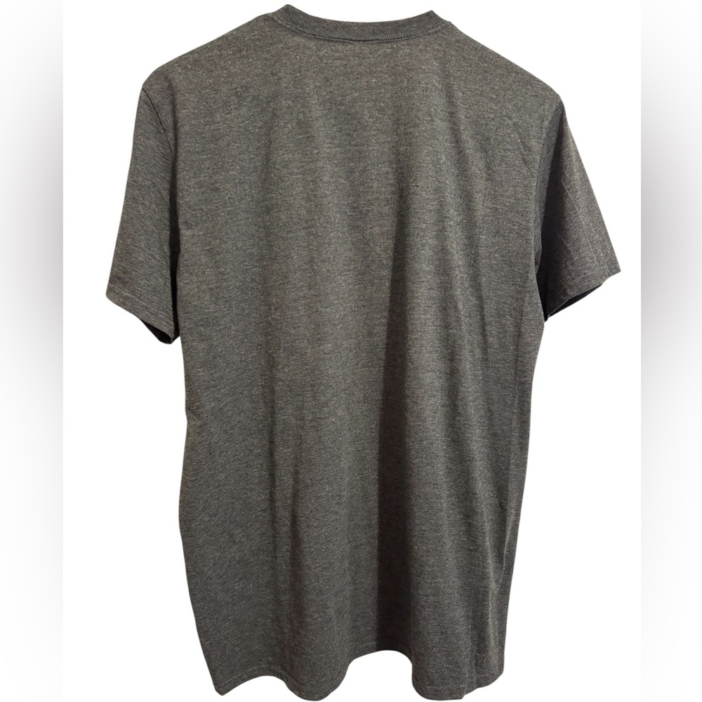 Disney The Lion King Gray T-Shirt - Picture 2 of 3